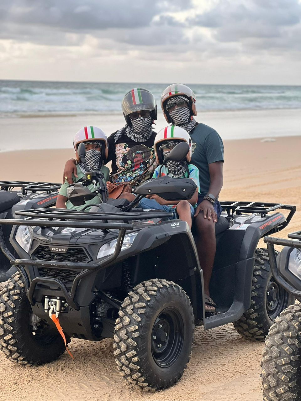 Pack ( quad,pirogue ,chameau,cheval )