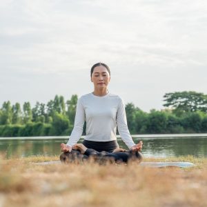 Beach yoga & meditation